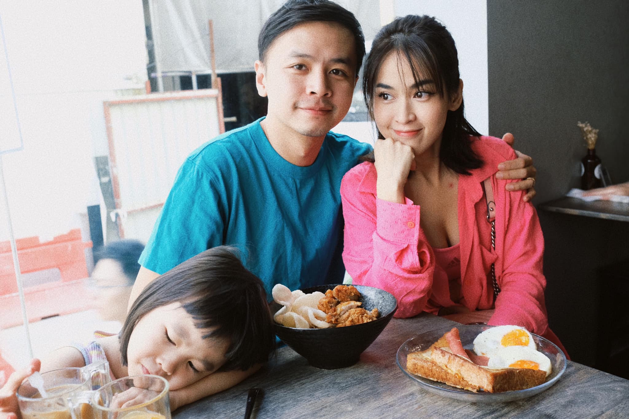 Hôn nhân viên mãn của cặp sao Việt từng 8 lần chia tay trong 2 tháng-2