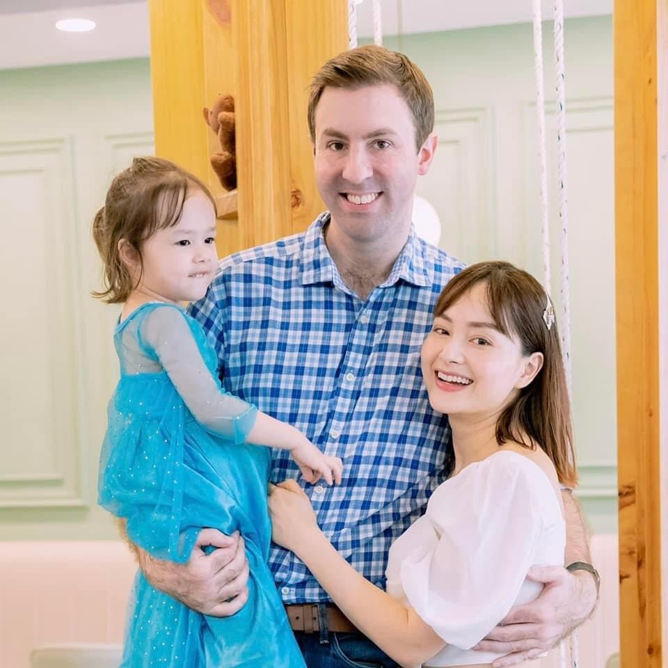 Lan Phương tiết lộ lý do đặc biệt khiến chồng Tây yêu chiều-8