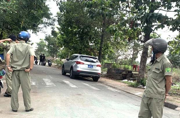 Nghi án phân xác tại Bình Dương: Phát hiện thêm 2 cánh tay nữ giới tại hiện trường-2