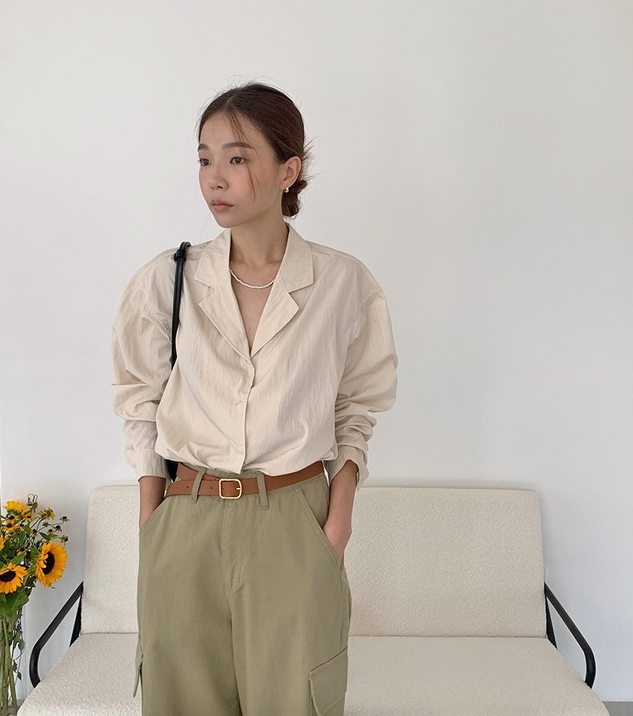 4 kiểu áo sơ mi tối giản cứ mặc là sang-3