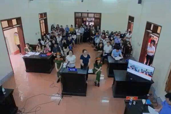 Tìm kiếm việc làm qua mạng, hai người bị lừa hơn nửa tỷ-2