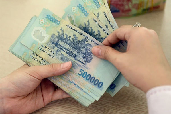 Bán hớ sổ BHXH, người đàn ông mất cả trăm triệu đồng-2