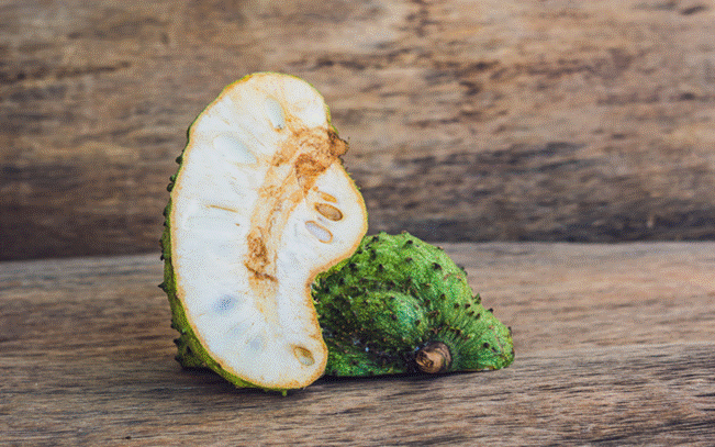 Mẹo chọn quả ngon cho món trà mãng cầu-5