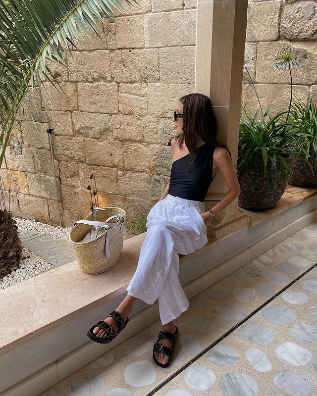 Blogger xinh đẹp người Pháp chỉ cách phối đồ hè đơn giản nhưng cực sang với 2 tông màu đen - trắng-5