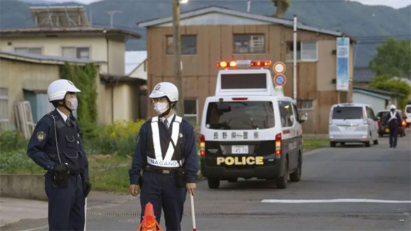 Bất ngờ với thân thế kẻ xả súng, đâm dao chết 3 người ở Nhật Bản-2