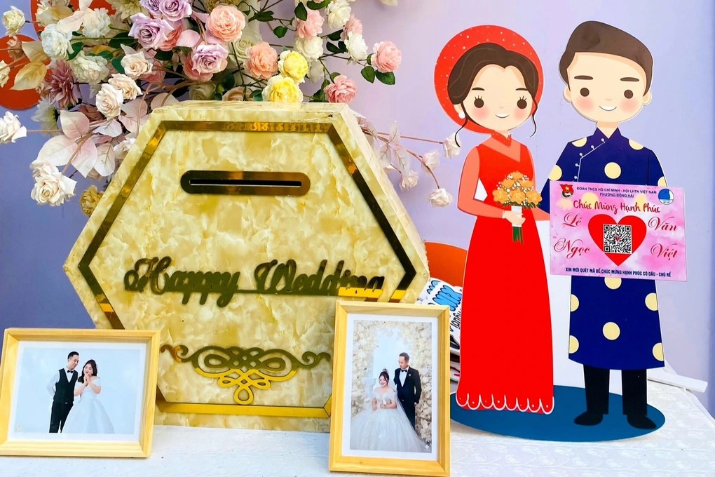 Mừng đám cưới bằng quét mã QR độc đáo ở Thanh Hóa-1