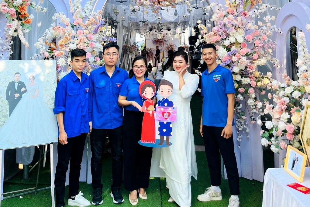 Mừng đám cưới bằng quét mã QR độc đáo ở Thanh Hóa-3