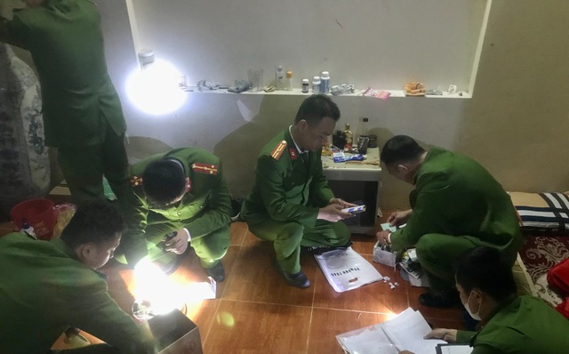 Đủ chiêu kiếm tiền từ thiếu nữ nhẹ dạ của các đối tượng cộm cán bị bóc gỡ và lộ sáng-2