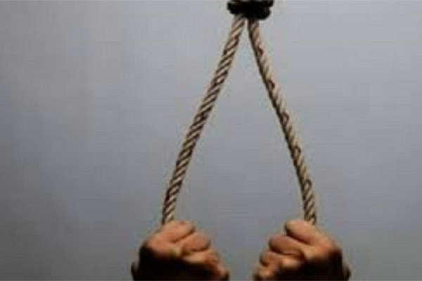 Phát hiện thi thể 2 mẹ con đang phân hủy ở Hà Tĩnh-2