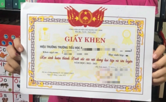 Cuộc chiến khoe điểm con khiến tình bạn bè, chị em ruột thịt tan tác-1