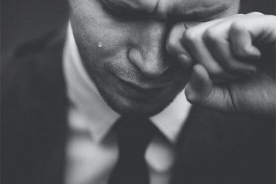 Là nam nhưng lại lấy chồng, hôn nhân khác biệt khiến tôi bế tắc