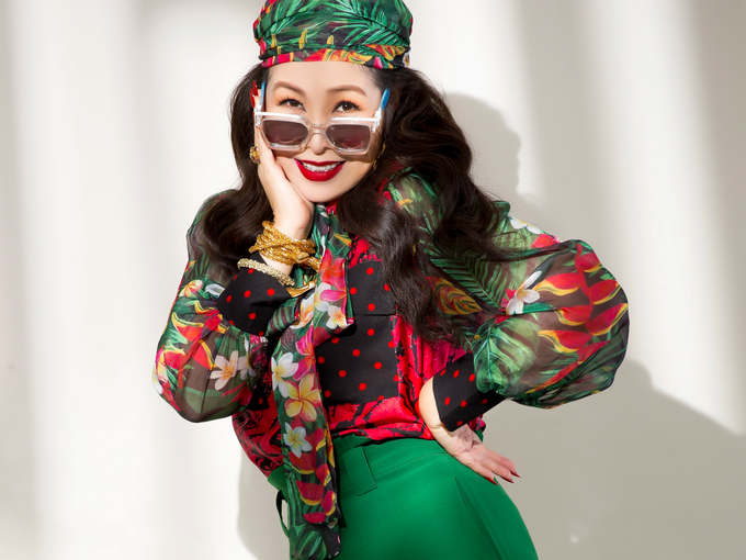 NSND Hồng Vân gây bất ngờ khi giảm 14kg, khoe sắc vóc tuổi 57-2