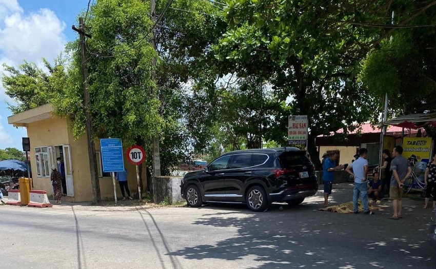 Đang nô đùa trước cửa nhà, bé gái 7 tuổi bị ô tô đâm tử vong-1