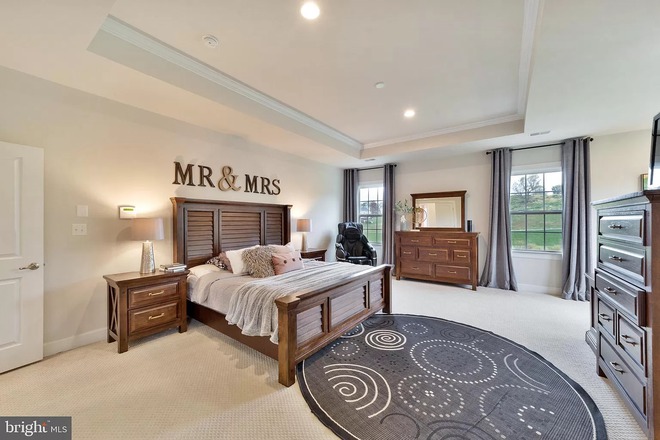 Mẹ Việt khoe nhà khiến dân tình mắt tròn mắt dẹt: Rộng 600m2 lại nằm giữa sân golf, ngắm nội thất mà mê mệt-15