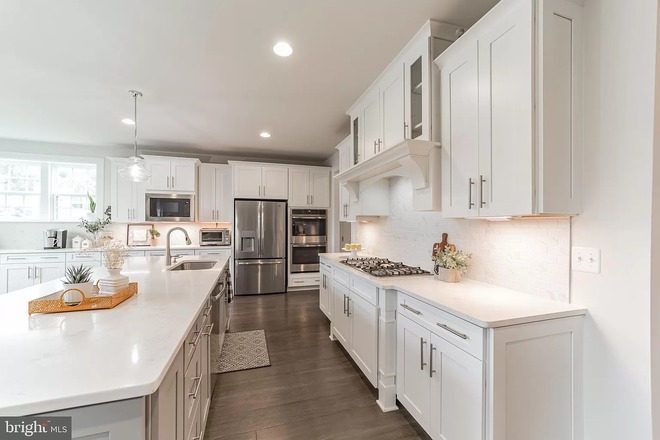 Mẹ Việt khoe nhà khiến dân tình mắt tròn mắt dẹt: Rộng 600m2 lại nằm giữa sân golf, ngắm nội thất mà mê mệt-21