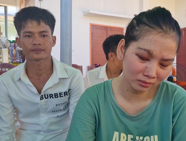 Vụ bé 4 tuổi vặn tay ga xe máy, 3 bà cháu tử vong: Người mẹ khóc ngất trong lễ tang-3