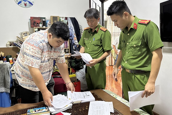 Triệt xóa các công ty tín dụng đen thu lợi bất chính hơn 4.000 tỷ đồng-2