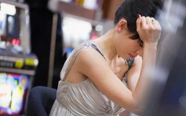 Phát hiện bản thân có vấn đề, chị tôi từ chối đám cưới và muốn chia tay-1