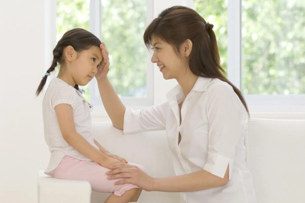 Tại sao trẻ thường im lặng khi bị cha mẹ mắng?-5