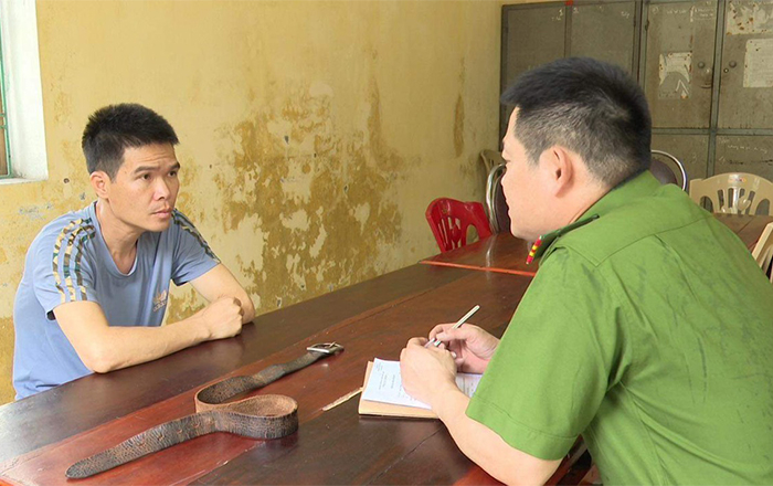 Đêm trường của người vợ bầu bị bạo hành-1