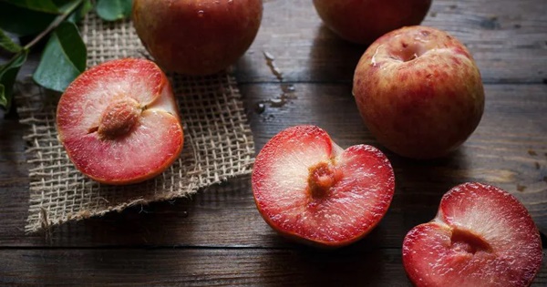 Ăn mận vào mùa hè giúp tăng sinh collagen nhưng có 2 đại kỵ cần phải tránh-1