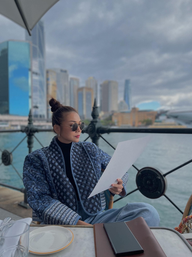 Hoa hậu đăng quang năm 19 tuổi vụt sáng thành siêu mẫu Việt: Sự nghiệp thăng hoa, sắp kết hôn-11