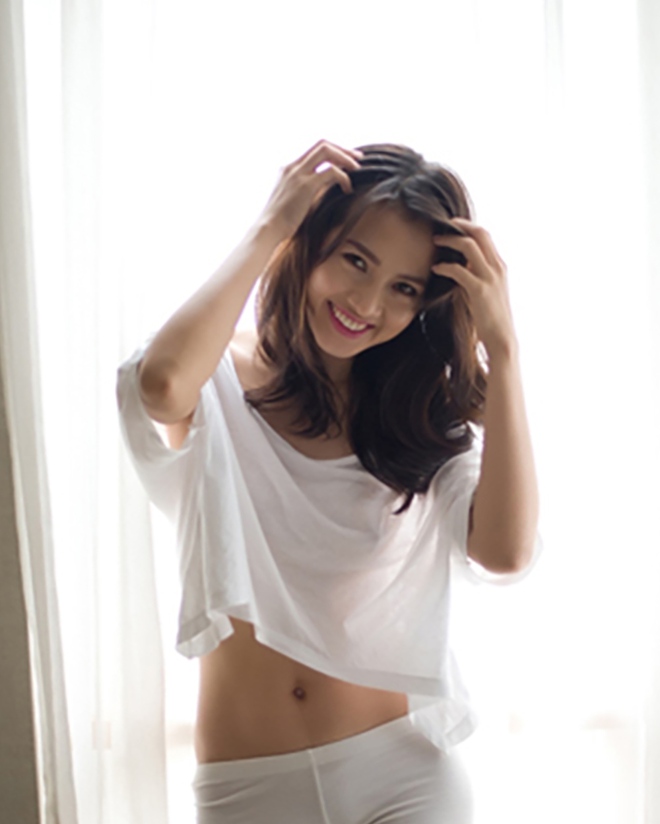 Dàn siêu mẫu đời đầu showbiz Việt: Gợi cảm lúc trẻ, bây giờ ra sao?-14