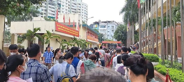 Nhà ở xã hội: Nơi hàng nghìn người tranh suất, chỗ mở bán gần 30 lần vẫn ế-1