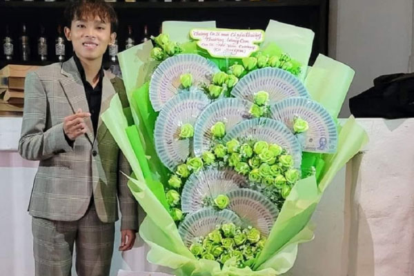 Hồ Văn Cường tròn 20 tuổi: Fan bạo tay tặng tiền khủng, kín tiếng chuyện mua nhà, xe-7
