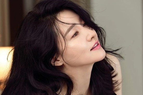 3 loại nước giúp Lee Young Ae dưỡng nhan, da trẻ như gái đôi mươi
