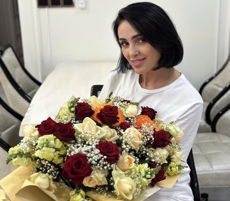 Mẹ vợ Tây của thủ môn Bùi Tiến Dũng nóng bỏng không thua gì con gái, con rể vừa phải gửi tâm thư-2