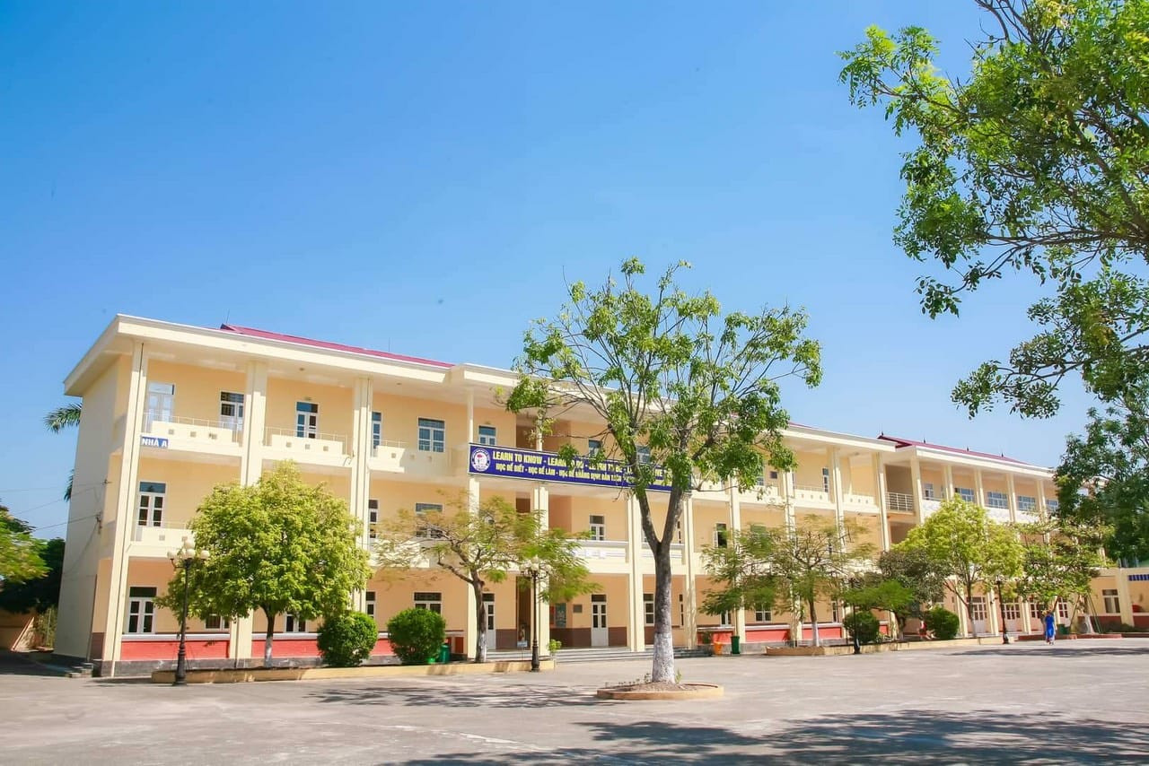 Tranh cãi trường học yêu cầu phụ huynh không cho con làm thêm kiếm tiền dịp hè-1