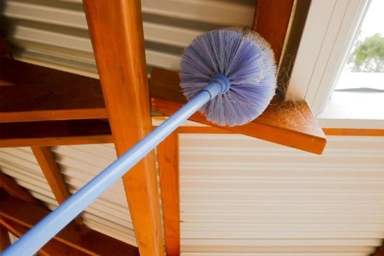5 cách làm sạch mạng nhện hiệu quả, nhanh chóng