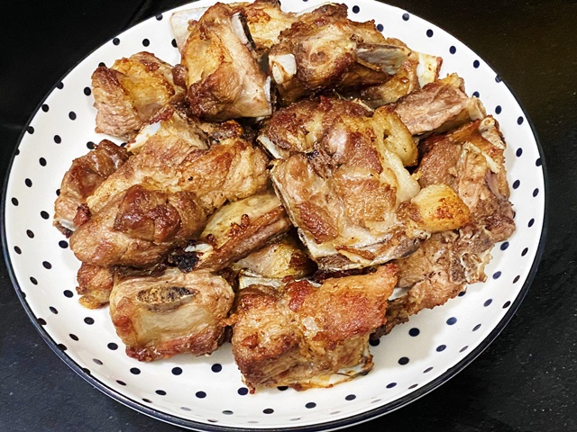 Bữa chiều đơn giản nhưng cân bằng hương vị, món phụ thanh mát làm cả nhà ai cũng thích-3