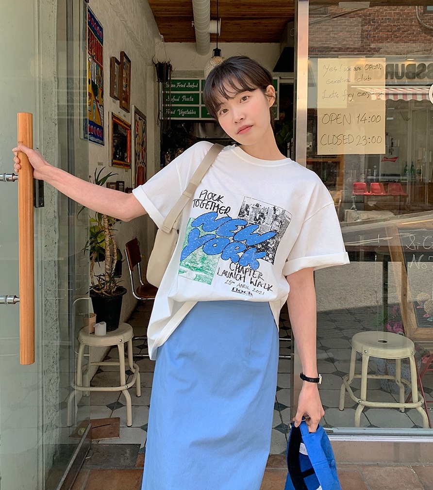 4 xu hướng trang phục họa tiết trẻ trung hè 2023-8