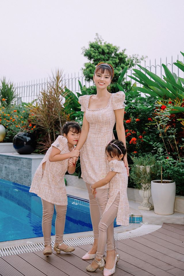 Thương yêu con riêng của chồng hết mực, hai sao nữ này xứng đáng hưởng sự giàu sang trong những căn hộ bạc tỉ-7