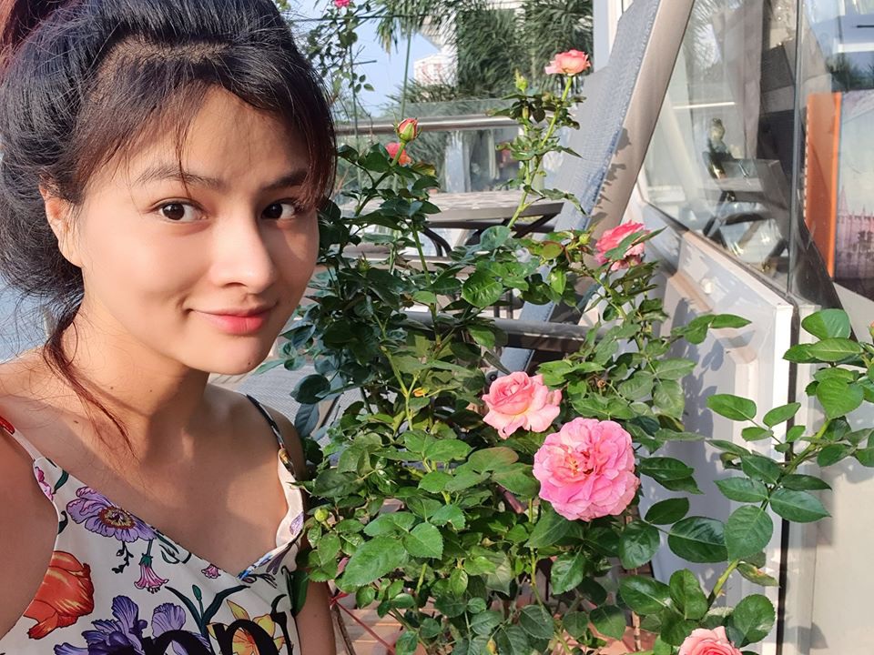 Thương yêu con riêng của chồng hết mực, hai sao nữ này xứng đáng hưởng sự giàu sang trong những căn hộ bạc tỉ-19
