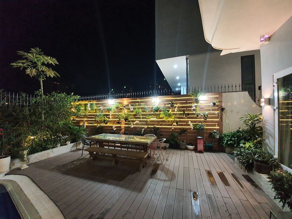 Thương yêu con riêng của chồng hết mực, hai sao nữ này xứng đáng hưởng sự giàu sang trong những căn hộ bạc tỉ-22