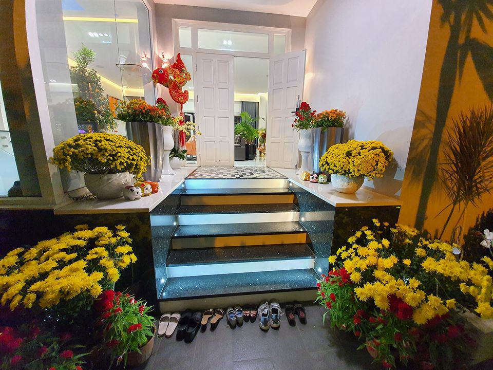 Thương yêu con riêng của chồng hết mực, hai sao nữ này xứng đáng hưởng sự giàu sang trong những căn hộ bạc tỉ-23