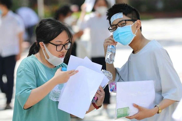 Hà Nội: Tỉ lệ chọi vào trường THPT chuyên năm 2023 khốc liệt hơn-1