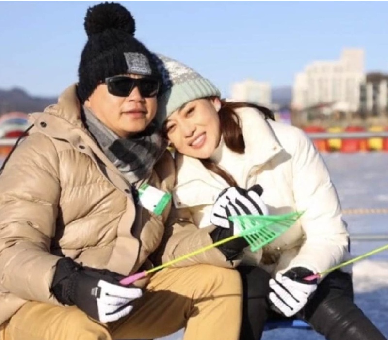 Dự tiệc hạng sang cùng Shark Bình, Phương Oanh được CĐM khen ra dáng phu nhân chủ tịch-9