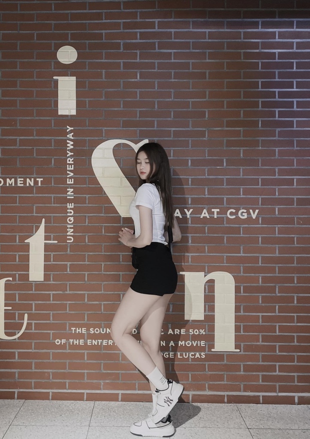 Vẻ đẹp ngọt ngào của nữ VĐV đấu kiếm Việt Nam-7