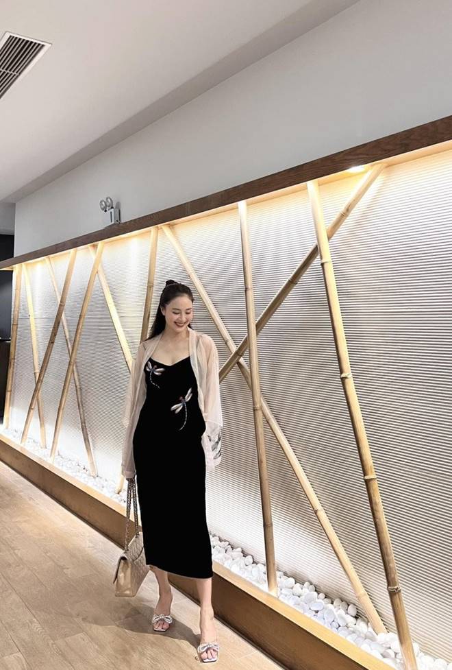 Từng nhận cát xê 50.000 đồng, Hồng Diễm giờ là nữ hoàng rating VTV vẫn dùng hàng hiệu tiết kiệm, ít khi trưng trổ-8