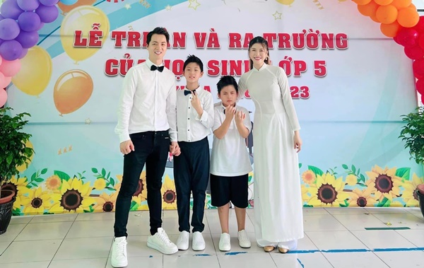 Con gái Quyền Linh giỏi toàn diện, quý tử nhà Jennifer Phạm tốt nghiệp thủ khoa-4