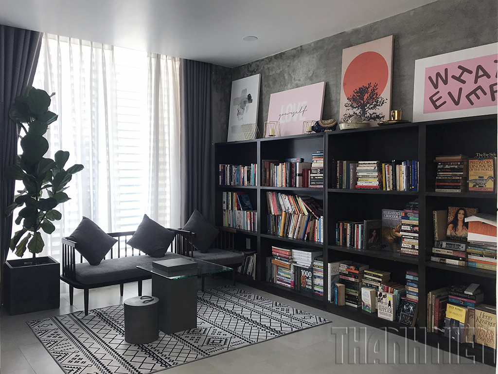 Kết hôn với bạn gái kém 17 tuổi, Hồ Quang Hiếu sống trong căn nhà 23 tỉ đồng đẹp như phim trường-10