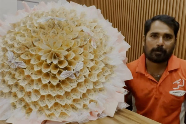 Đủ tiền xây cả căn nhà nhờ thắng giải thưởng ở công ty-1