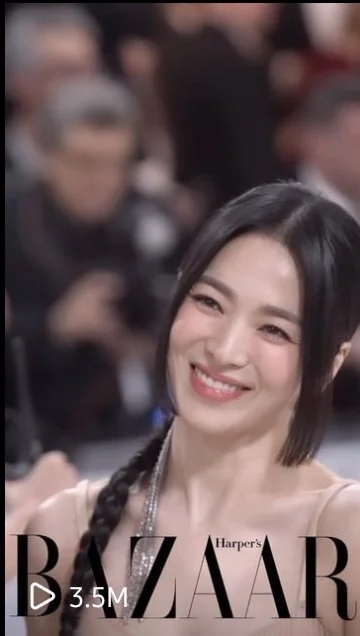 Song Hye Kyo lại bị gọi tên” khi Song Joong Ki đạt được điều này-3