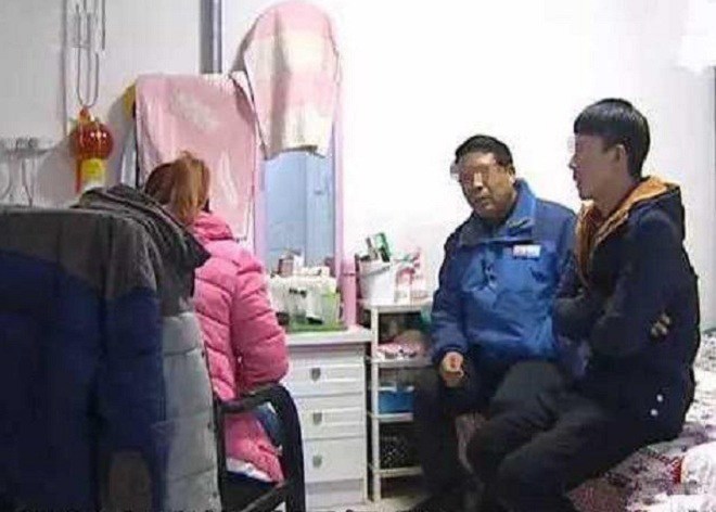 Lương gần 60 triệu/tháng, 4 năm chồng không đưa vợ một xu: Cô không xứng nhận được số tiền đó”-2