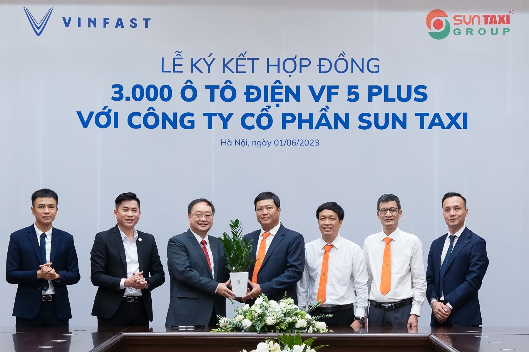 Sun Taxi mua 3.000 xe điện Vinfast VF 5 Plus-4