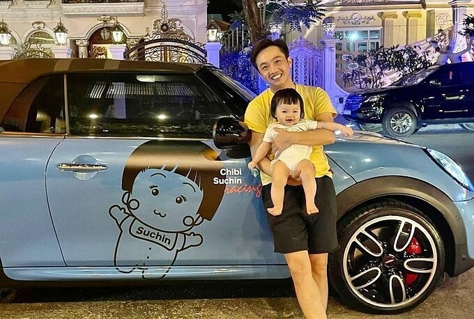 Con gái Cường Đô La - Đàm Thu Trang mới 2 tuổi đã dát toàn hàng hiệu-14